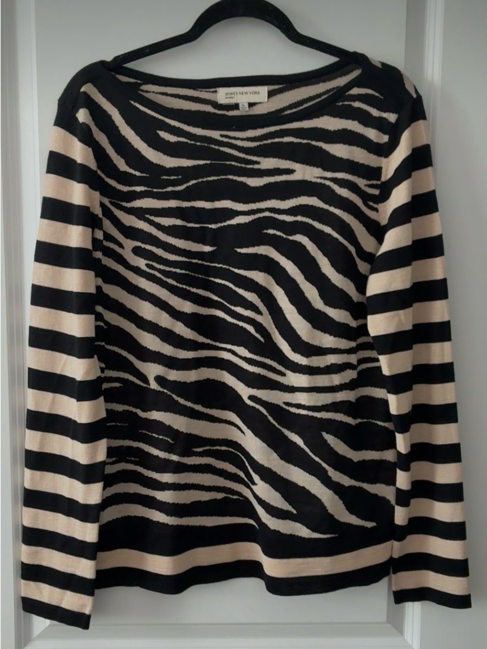 Jones New York Sport Size XL Zebra & Striped Wool Blend Boatneck Sweater
